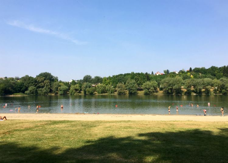 Zenés strandolás Budapest belvárosában