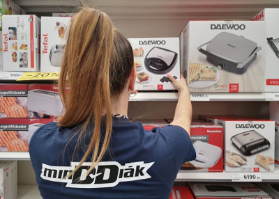 A &bdquo;fagyip&eacute;nz&rdquo; m&aacute;r a m&uacute;lt&eacute;: egy ny&aacute;ri di&aacute;kmunka m&aacute;r sokkal t&ouml;bbről sz&oacute;l