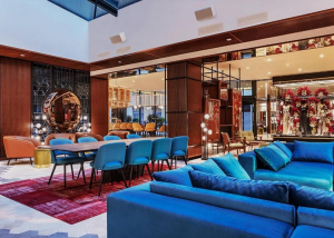 A Hard Rock Hotel Budapest megnyitja skybar-ját, a Roxy Rooftop Lounge-ot