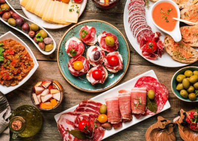 &Uacute;j Tapas b&aacute;r ny&iacute;lt a Duna szomsz&eacute;ds&aacute;g&aacute;ban