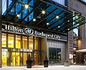 Egy business terapeuta, avagy miben rejlik a Hilton Budapest City és a Budapest Aréna sikere