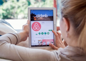 Karácsony találkozott az airbnb-zőket képviselő szervezetekkel