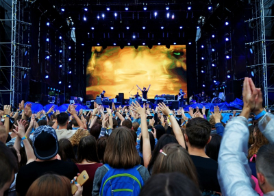 Hogyan lehet fertőzésbiztos egy tömegrendezvény?