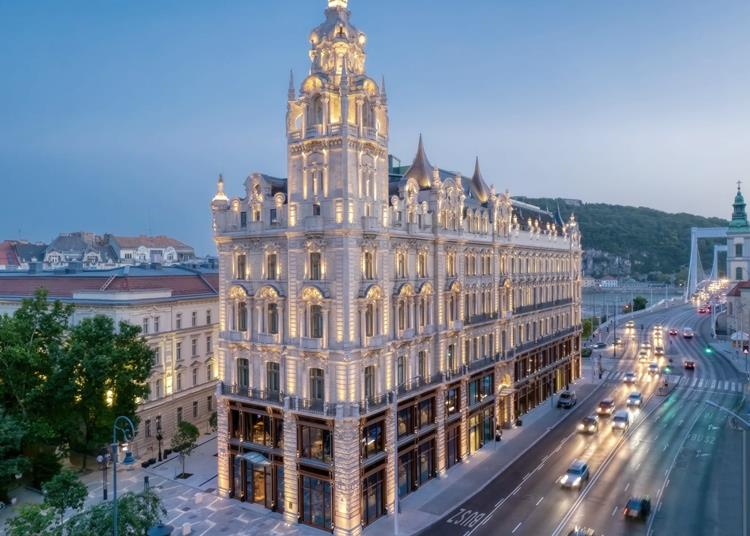 Két éve nyitotta meg kapuit magyarország első számú luxusszállodája, a Matild Palace, a Luxury Collection Hotel, Budapest