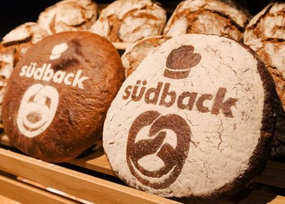 s&uuml;dback, 2022. okt&oacute;ber 22-25.