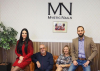 A magyar cég, ahol a főnök visz munkába a saját kocsijával