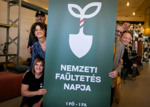 Cégek csatlakozását várják a Nemzeti Faültetés Napjához  