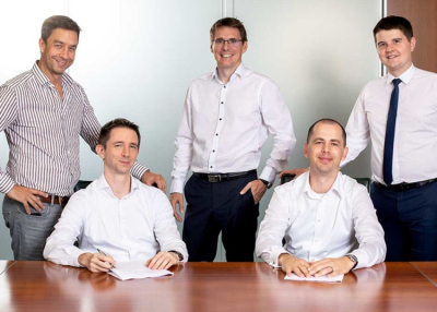 Felv&aacute;s&aacute;rolja a Sz&aacute;ll&aacute;s.hu tulajdonos&aacute;t egy lengyel m&eacute;dia&oacute;ri&aacute;s, a Wirtualna Polska Holding