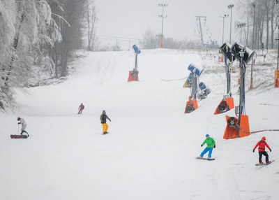 Már a hétvégén újranyithat az eplényi sípálya