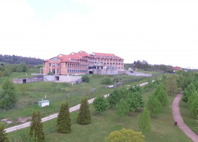 Meg&eacute;p&uuml;lhet Marcali nyolc &eacute;ve f&eacute;lbehagyott gy&oacute;gysz&aacute;ll&oacute;ja