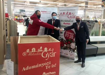 Megnyitotta kapuit a Mikul&aacute;sGy&aacute;r